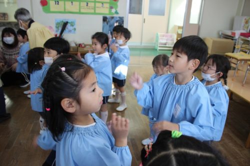3月16日 お別れ会 室内の部
